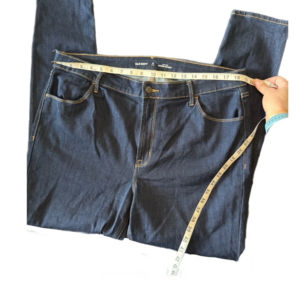 Old Navy Women’s Tall Dark Blue Skinny Jeans - Picture 9 of 10
